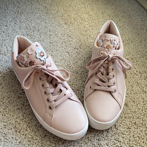 New Michael Kors Tennis - Picture 1 of 8